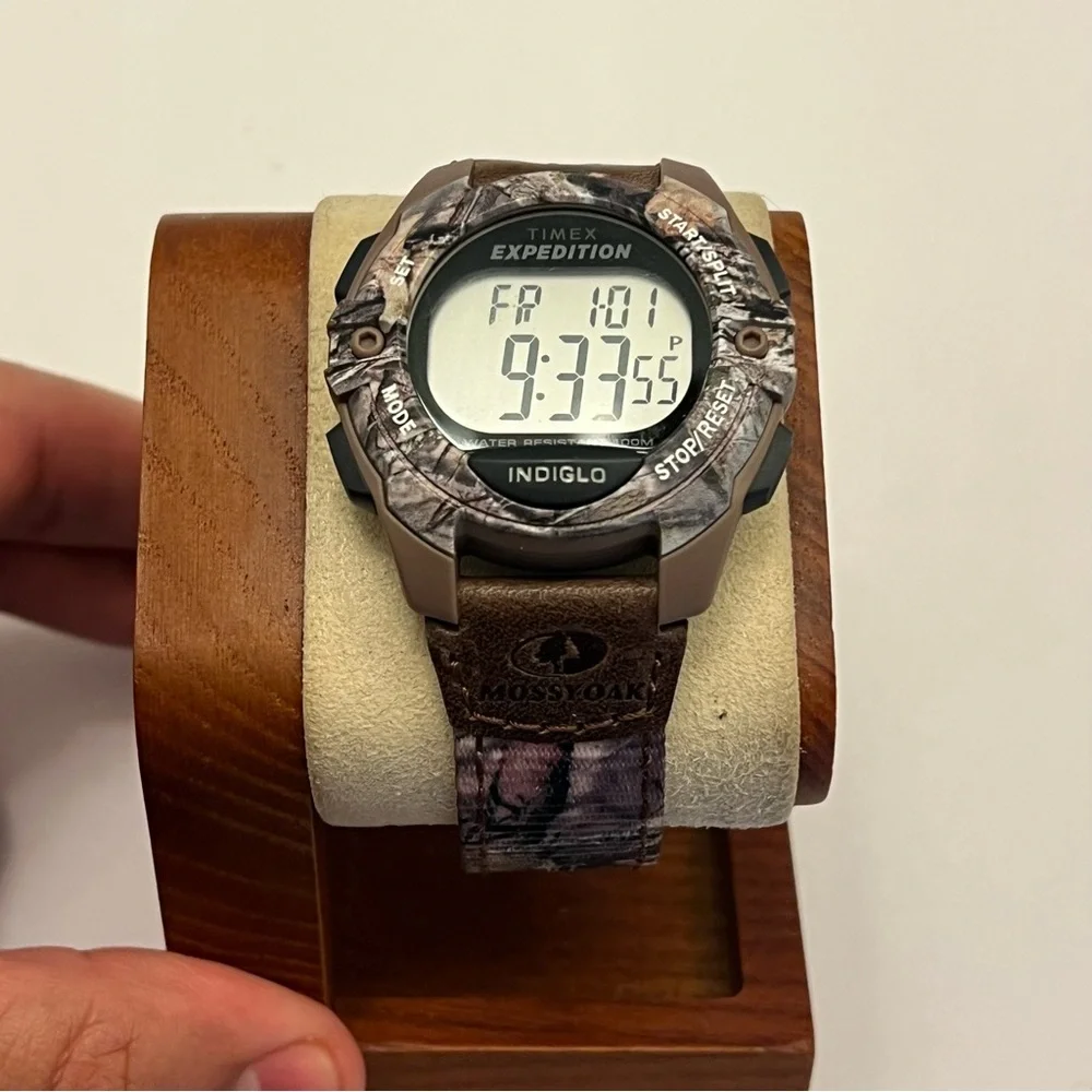 Timex‎ Men's Expedition Classic Digital Chrono Alarm Timer Full-Size Watch